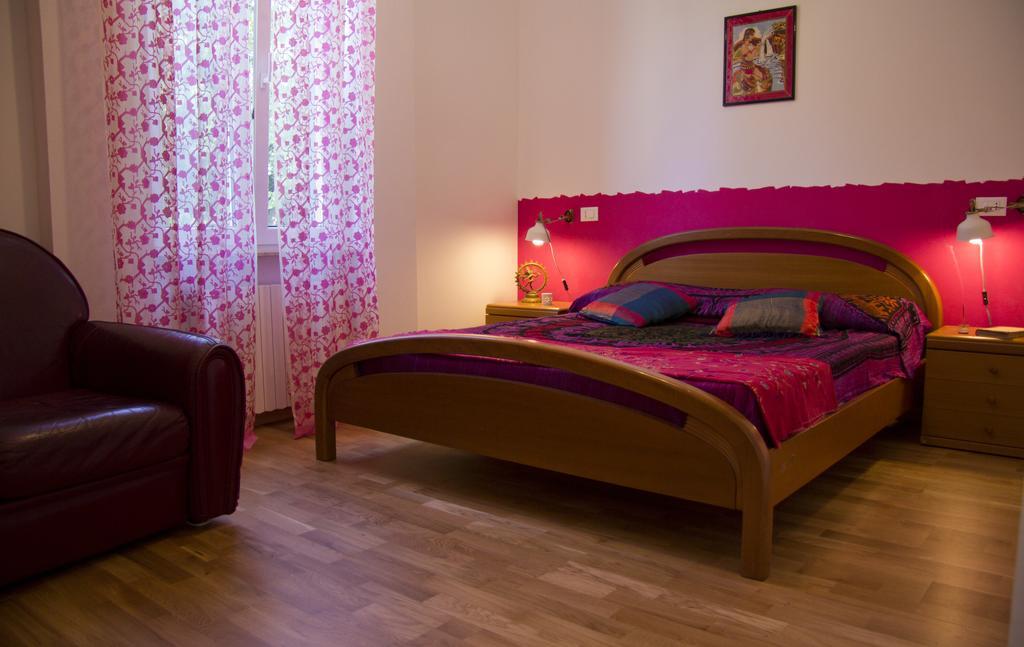 Laxmi 3*